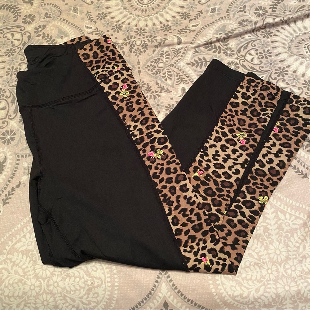 Betsey Johnson Leopard Leggings🐆